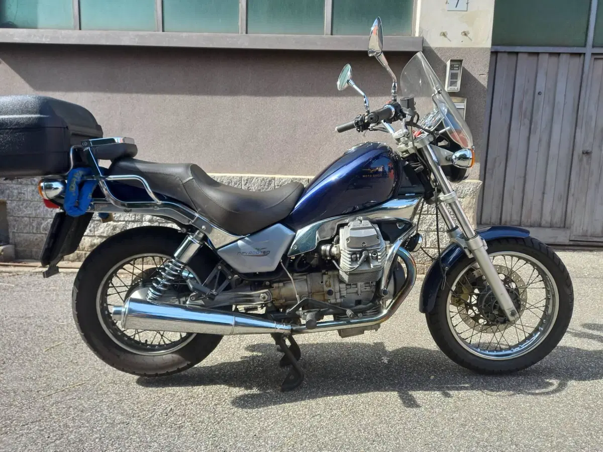 Moto Guzzi Nevada 750 (2002 - 06)