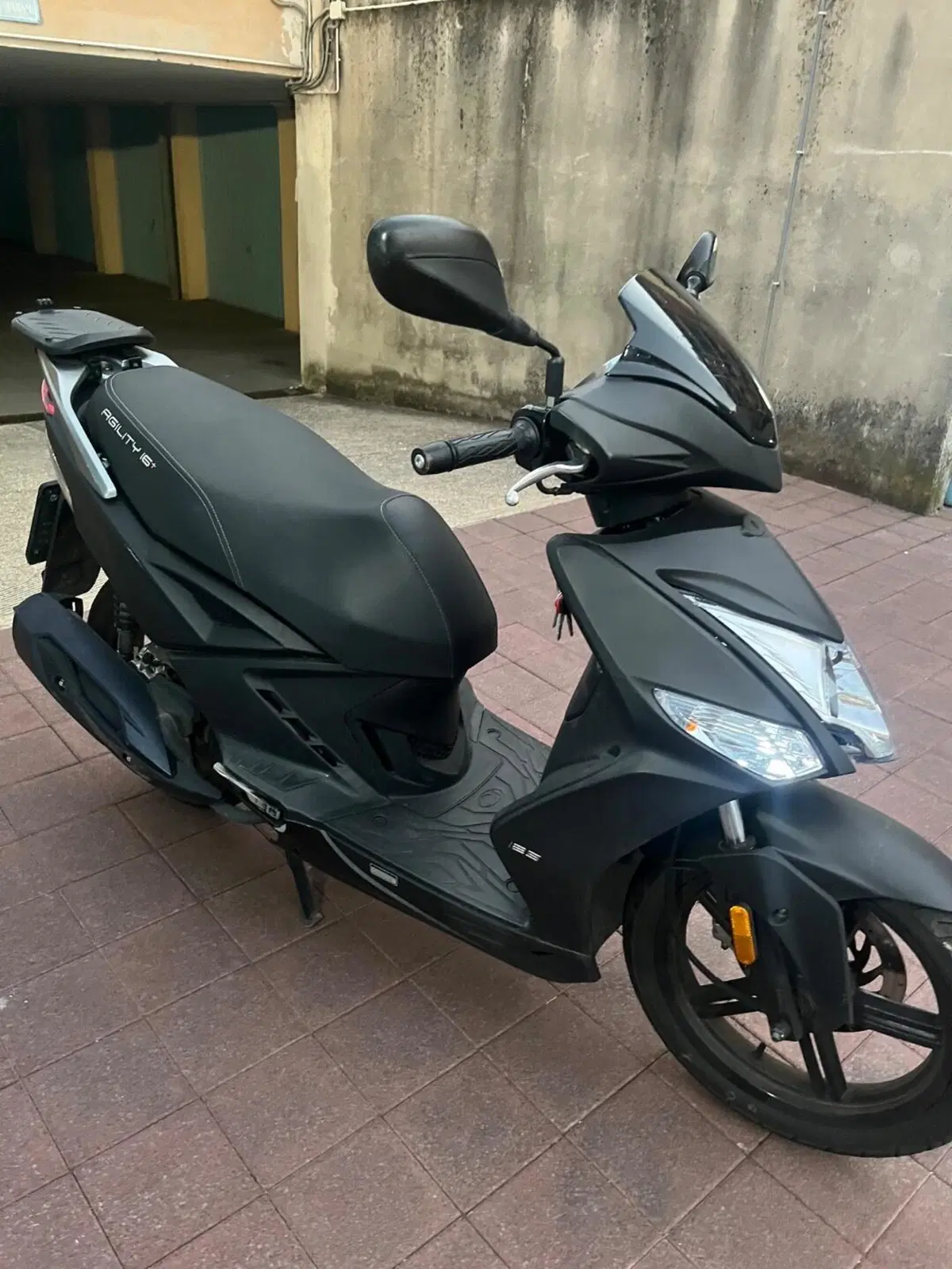 Kymco Agility 125 R16 Power Up (2021 - 26) (2)