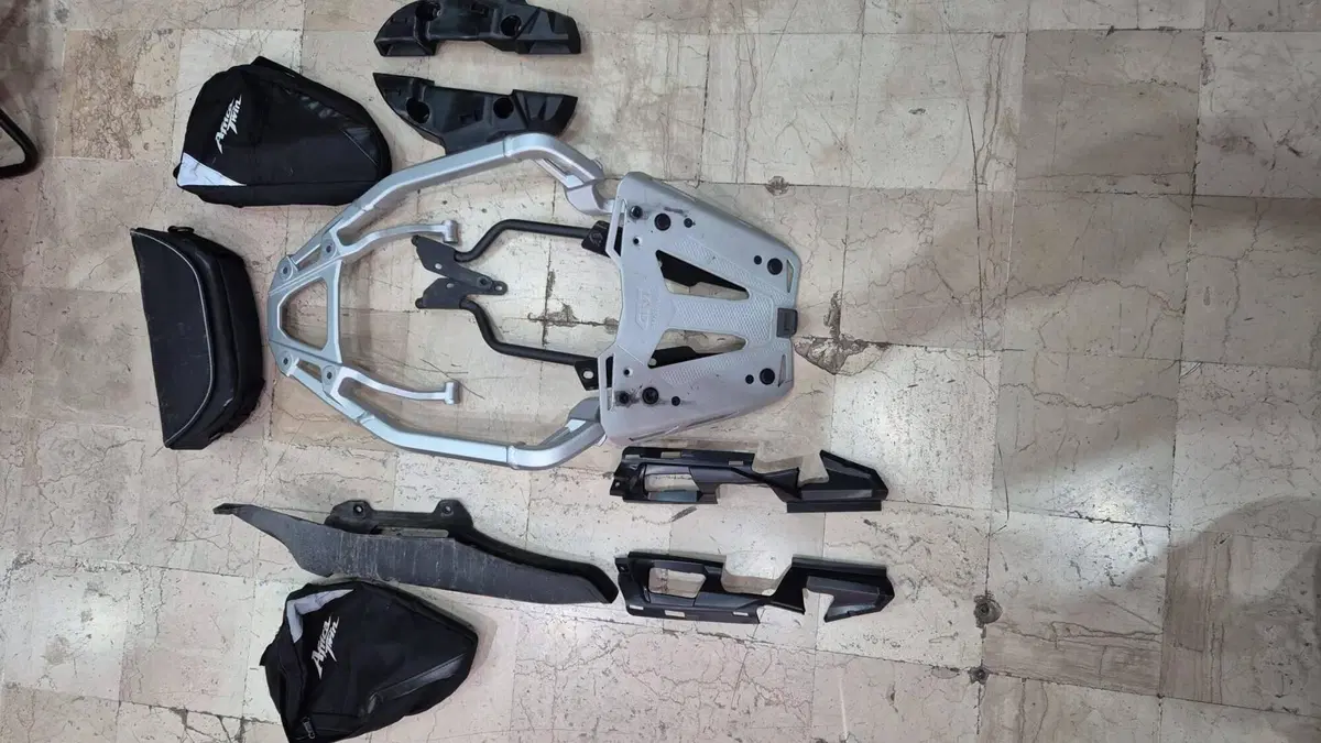 Honda Africa Twin CRF 1100L (2020 - 21) (9)