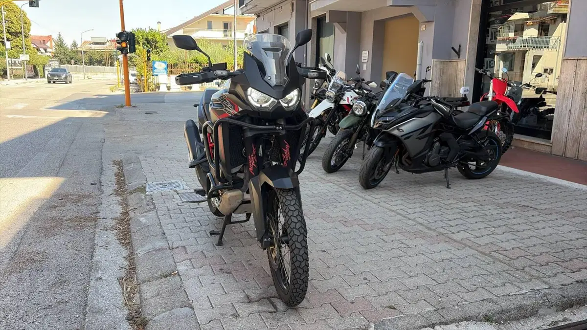 Honda Africa Twin CRF 1100L (2020 - 21) (2)