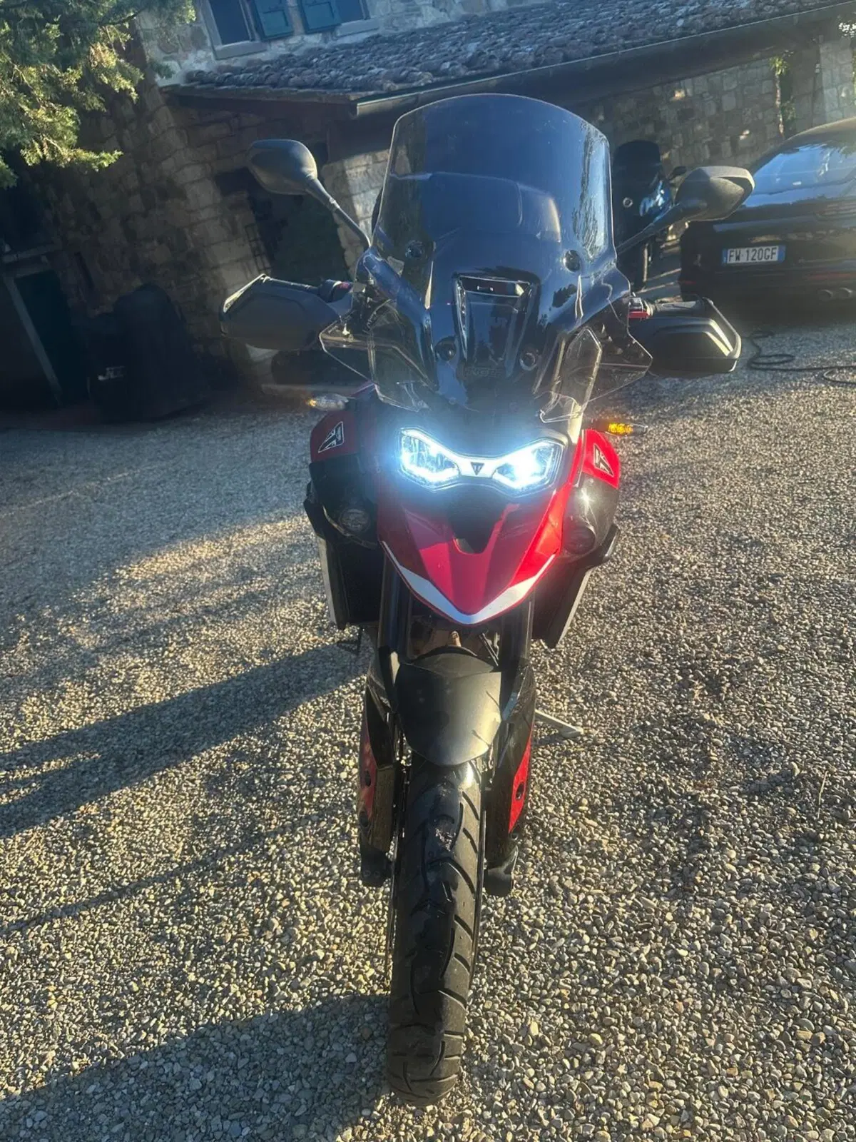 Triumph Tiger 900 GT Pro (2024 - 26) (4)