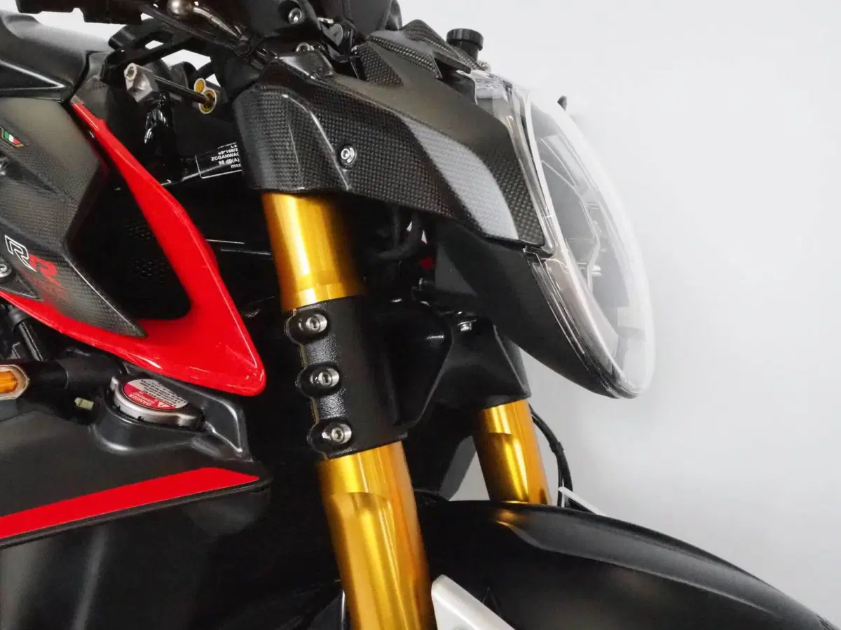 MV Agusta Brutale 1000 RR (2021 - 25) (6)