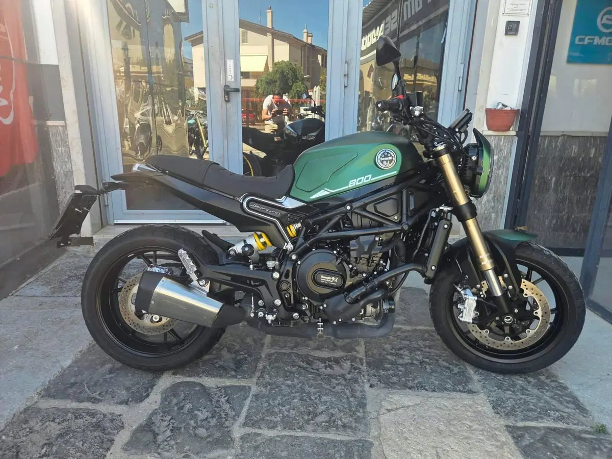 Benelli Leoncino 800 (2022 - 26) (3)