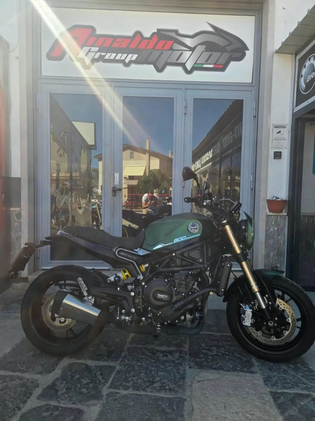 Benelli Leoncino 800 (2022 - 26)