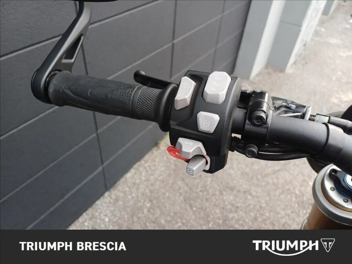 Triumph Speed Triple 1200 RS (2021 - 24) (8)