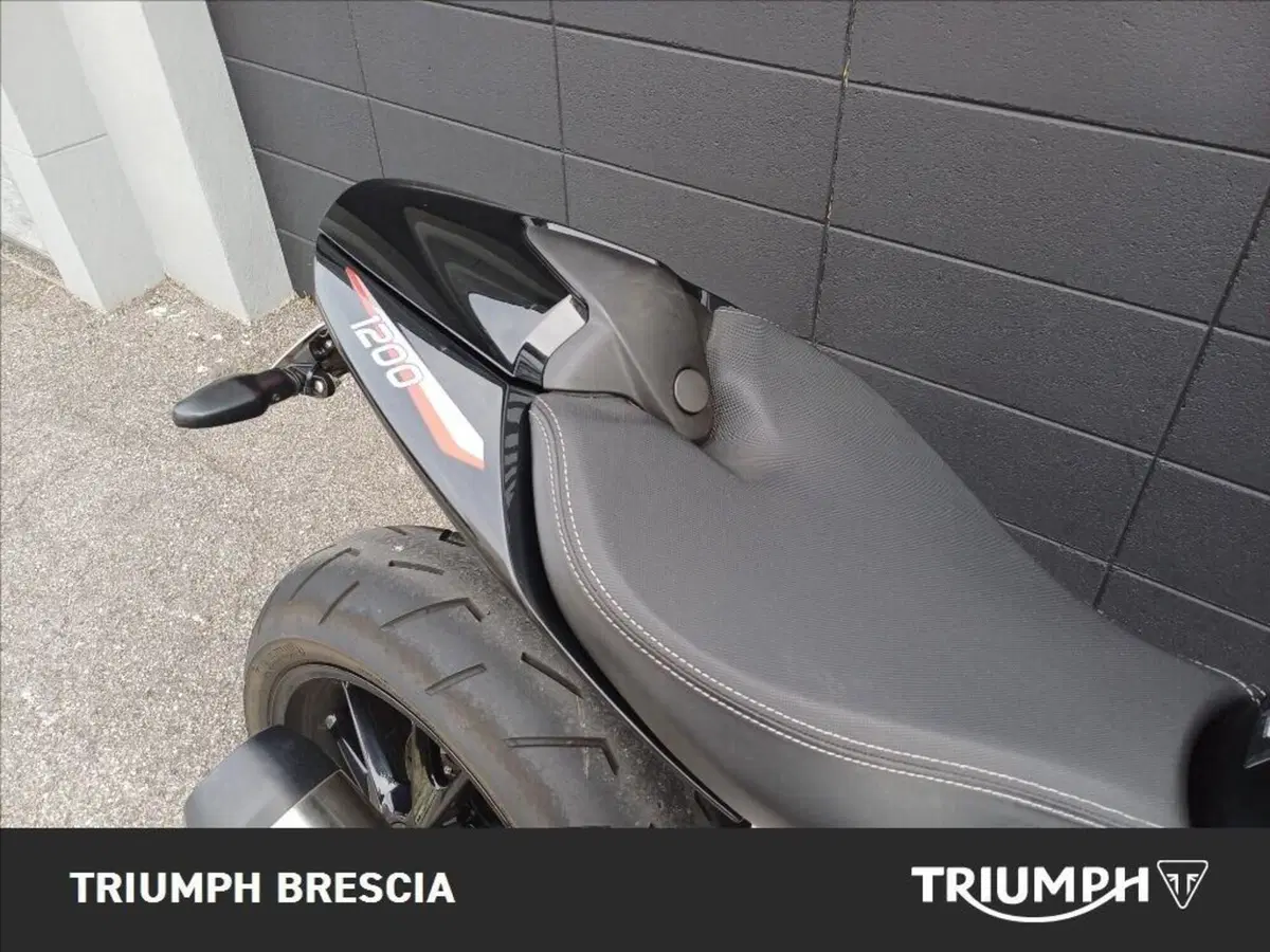 Triumph Speed Triple 1200 RS (2021 - 24) (4)