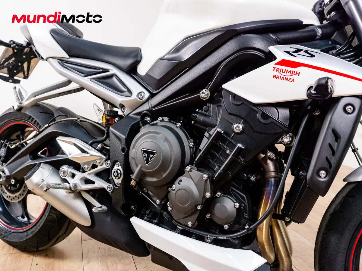 Triumph Street Triple 765 RS (2023 - 26) (5)