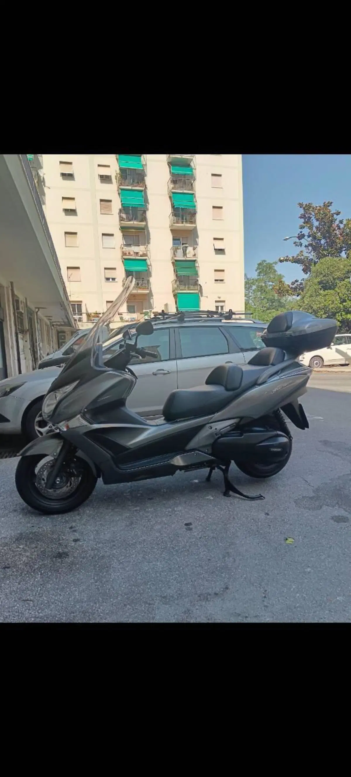 Honda Silver Wing 400 (2006 - 09) (2)