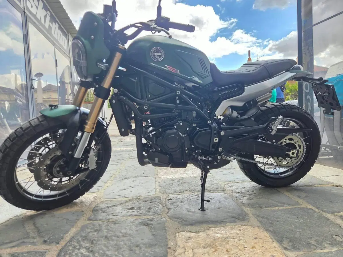 Benelli Leoncino 800 Trail (2022 - 26) (6)