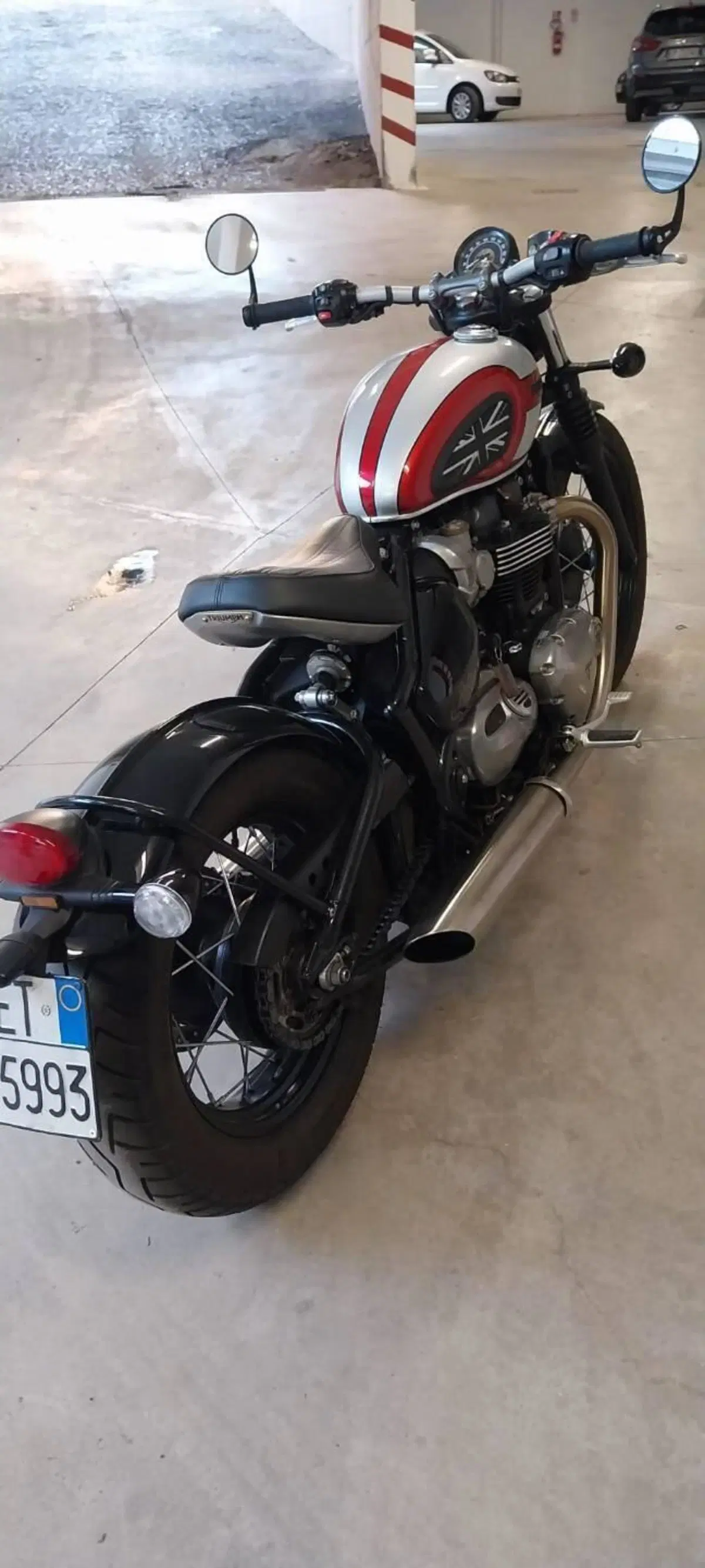 Triumph Bonneville Bobber 1200 (2017 - 20) (10)