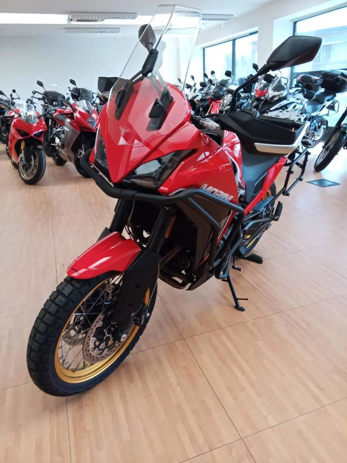 Moto Morini X-Cape 650 Gold Wheels Edition (2022 - 26)