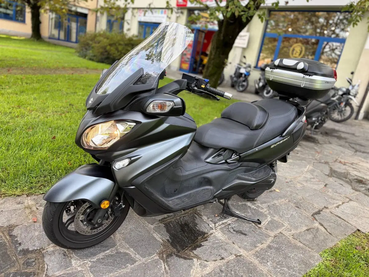 Suzuki Burgman AN 650 Executive (2017 - 20) (2)