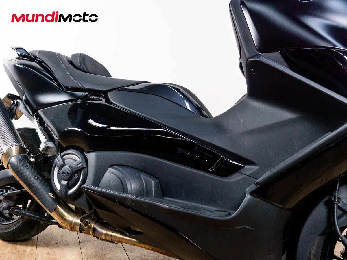 Yamaha T-Max 560 Tech Max (2025 - 26) (5)