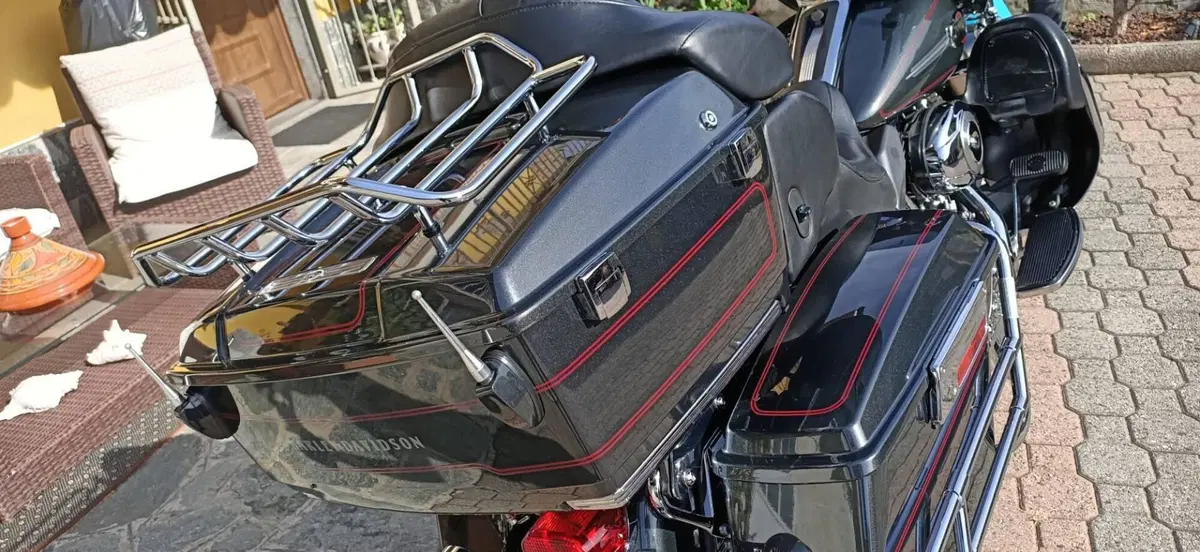 Harley-Davidson 1584 Electra Glide Ultra Classic (2008 - 13) - FLHTCU (5)
