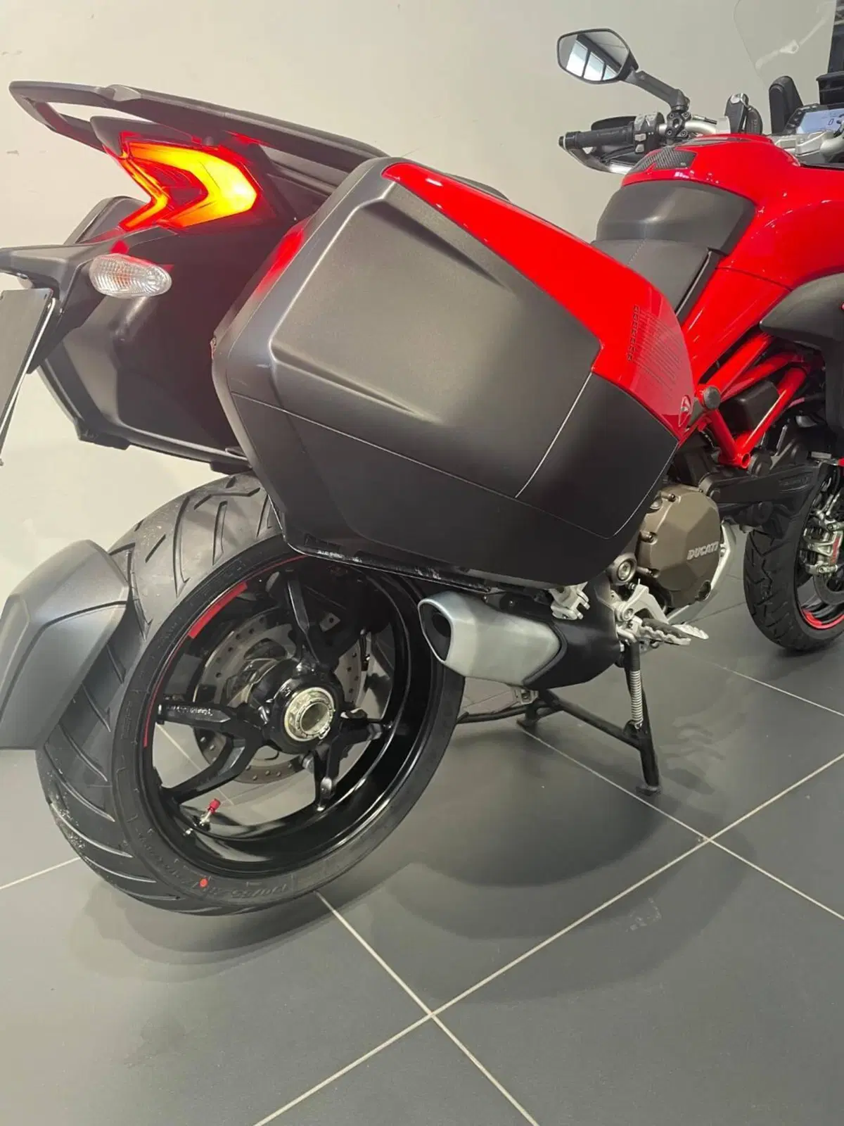 Ducati Multistrada 1200 S (2015 - 17) (5)