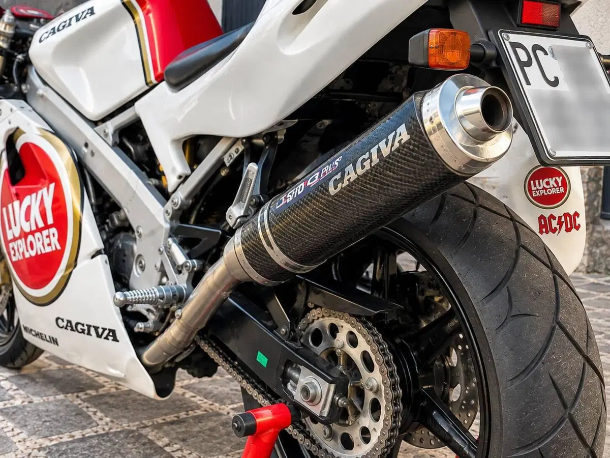 Cagiva mito (4)