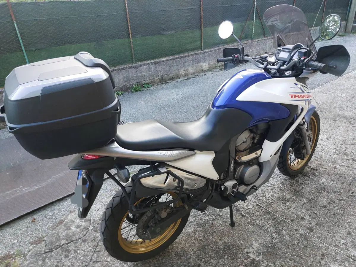 Honda Transalp XL 700 V ABS (2007 - 2013) (5)