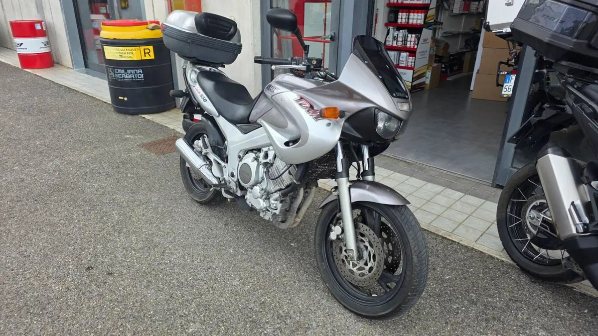 Yamaha TDM 850 (1996 - 01) (2)