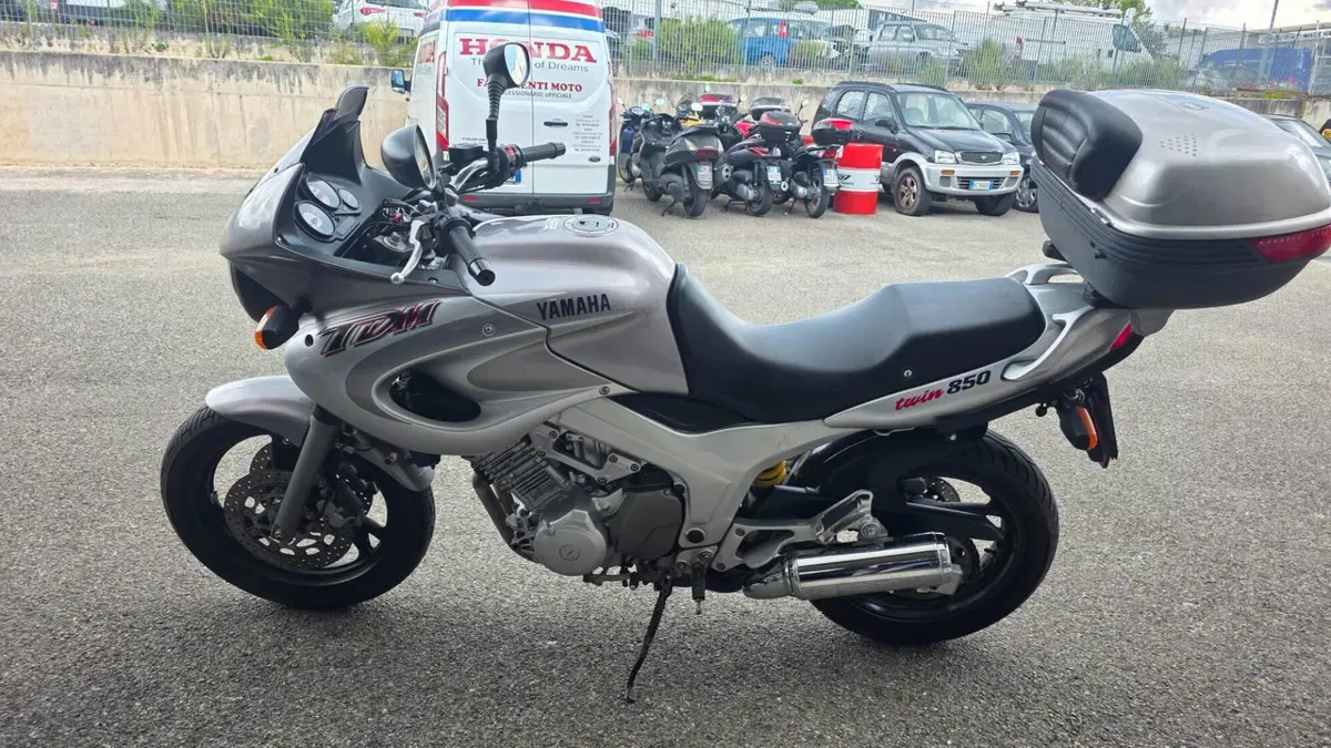 Yamaha TDM 850 (1996 - 01) (3)