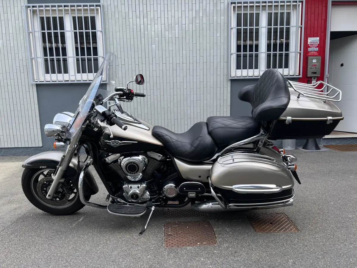 Kawasaki Vulcan VN 1700 Nomad (2014 - 16) (2)