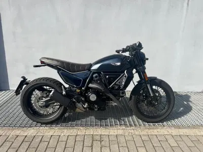Ducati Scrambler 800 Nightshift (2023 - 24) usata