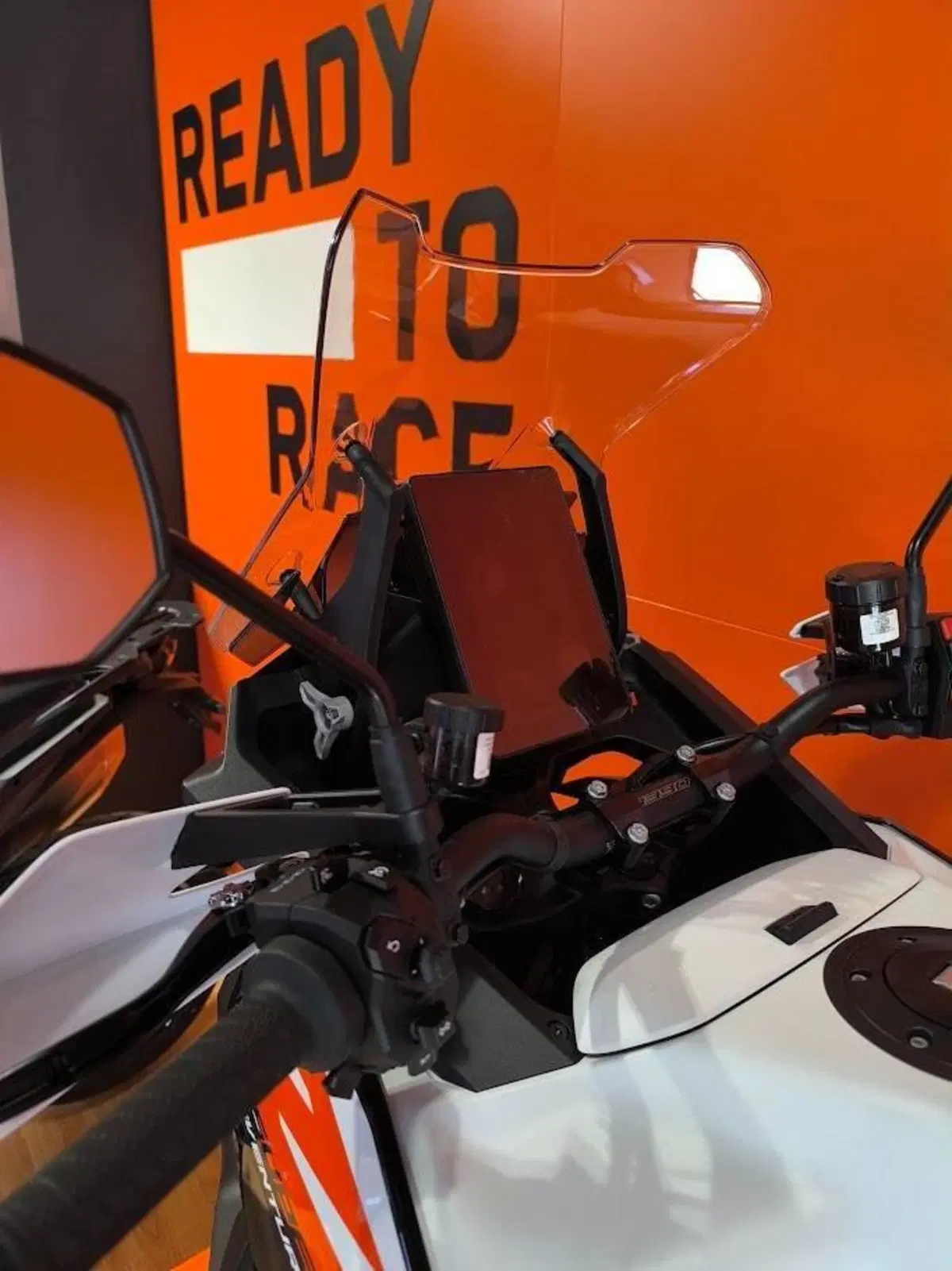 KTM 1390 Super Adventure S (2026) (3)