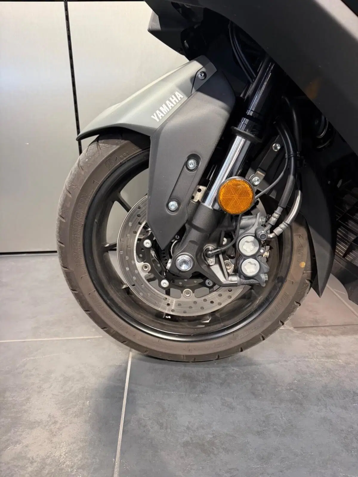 Yamaha T-Max 560 (2025 - 26) (12)