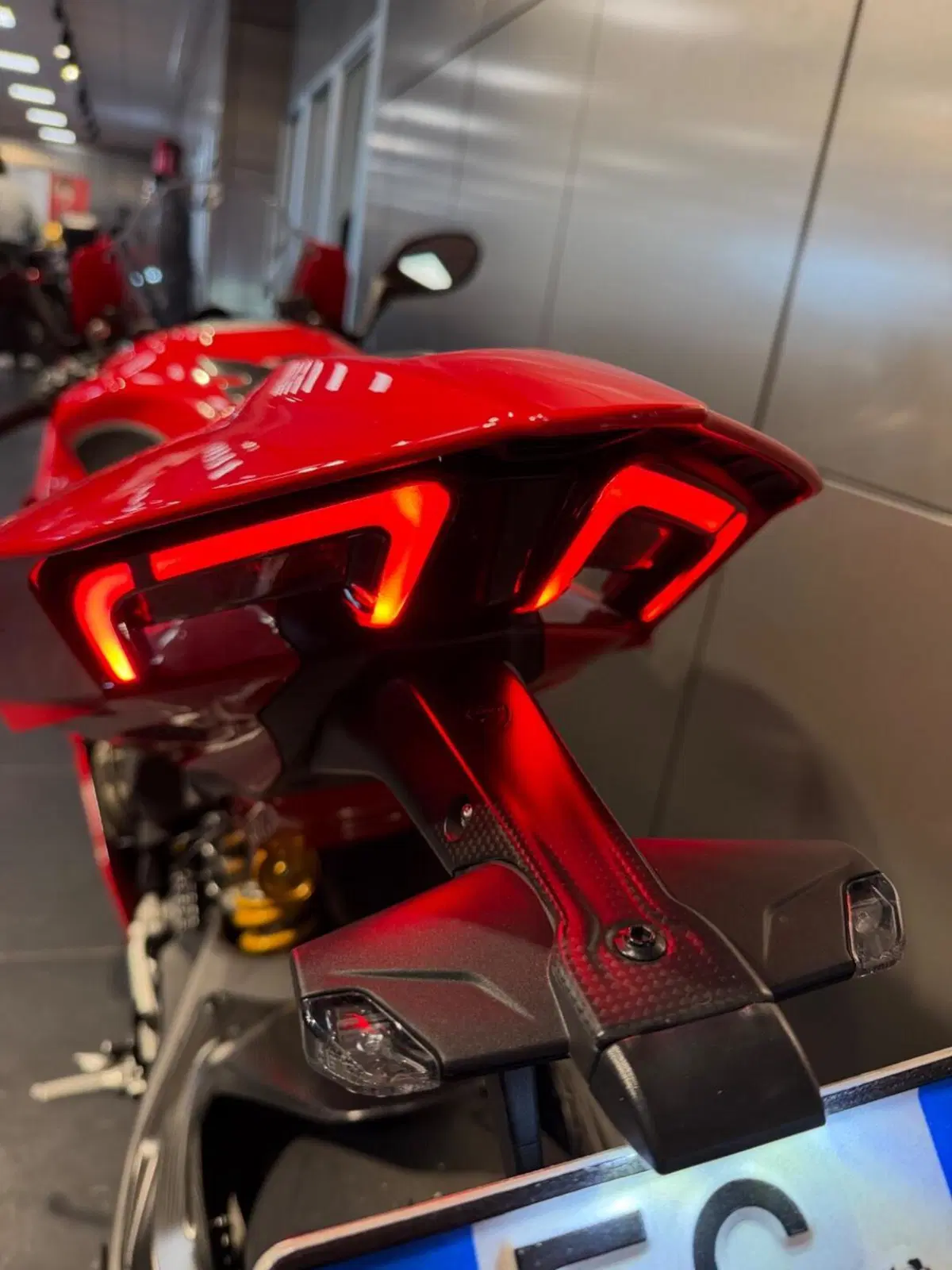Ducati Panigale V4 S (2025 - 26) (13)