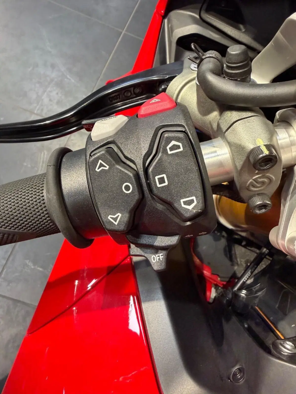 Ducati Panigale V4 S (2025 - 26) (18)