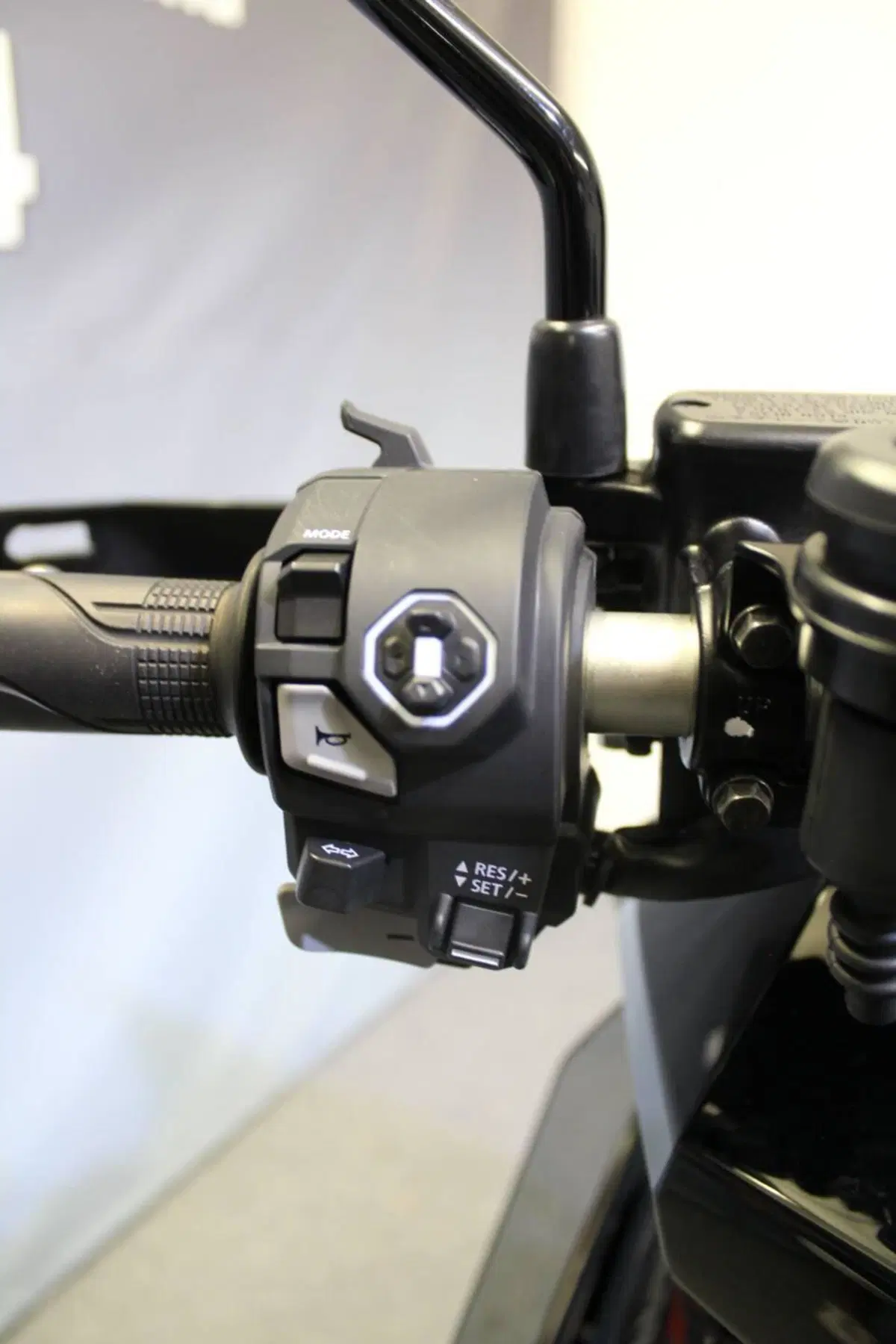 Honda X-ADV 750 (2025 - 27) (12)