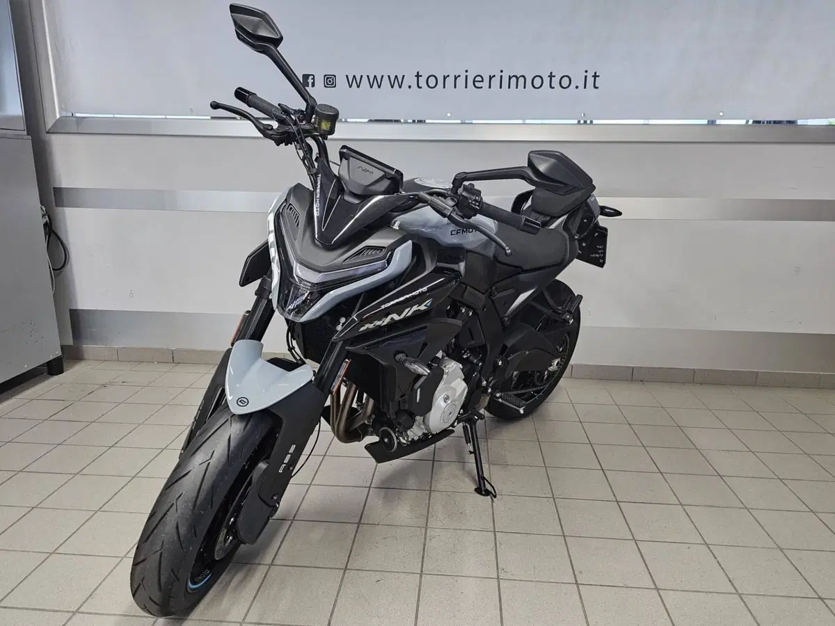 CFMOTO 675NK (2025 - 26) (2)