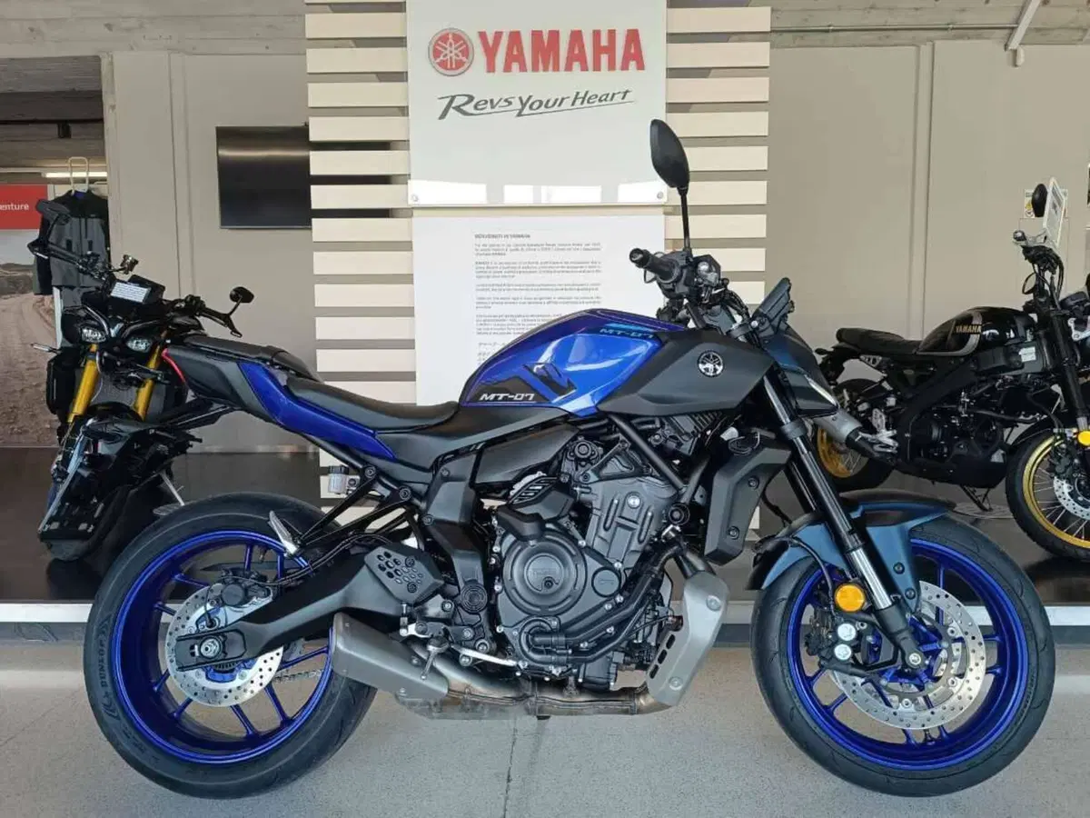 Yamaha MT-07 Y-AMT (2025 - 26)