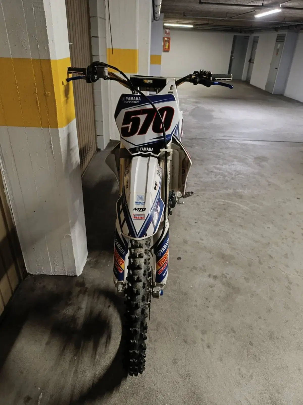 Yamaha YZ 250 F (2009) (6)