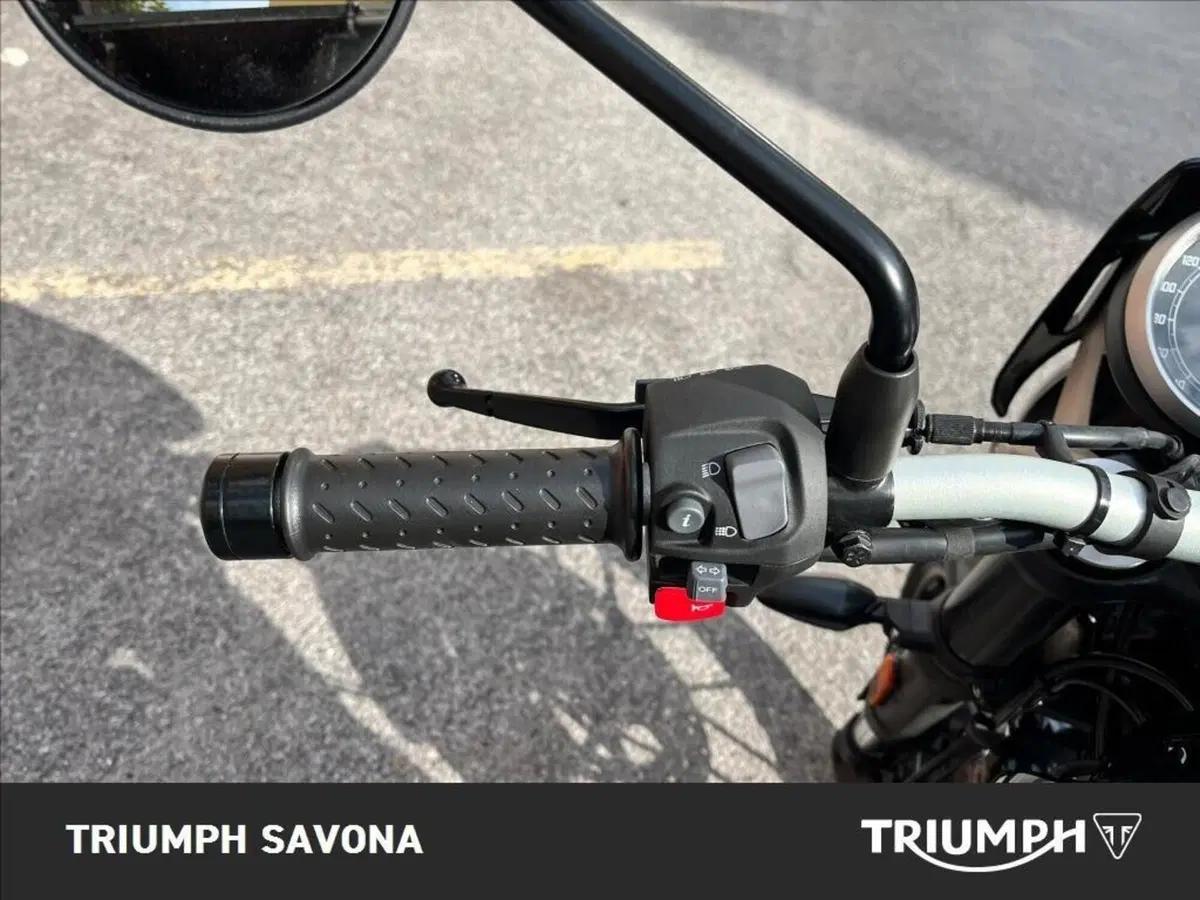 Triumph Tracker 400 (2026) (6)