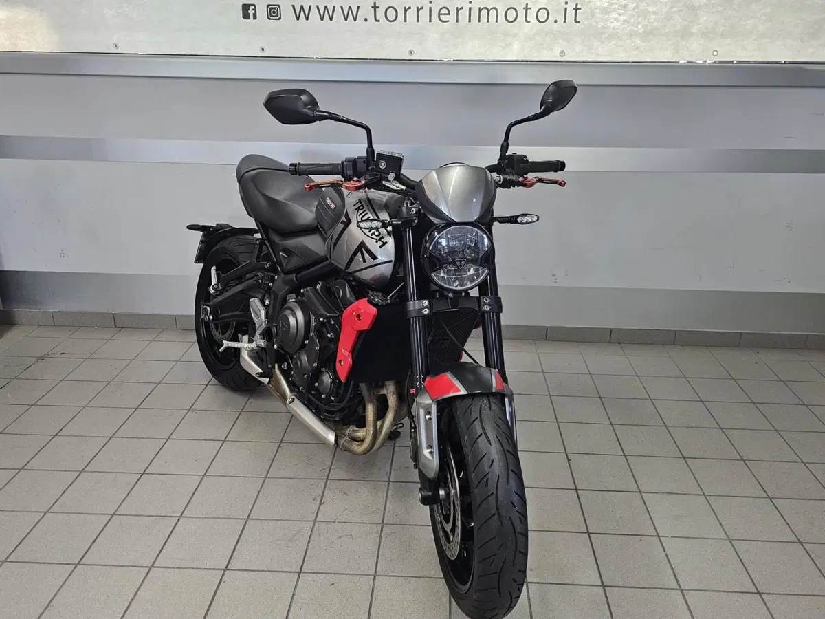 Triumph Trident 660 (2021 - 24) (2)