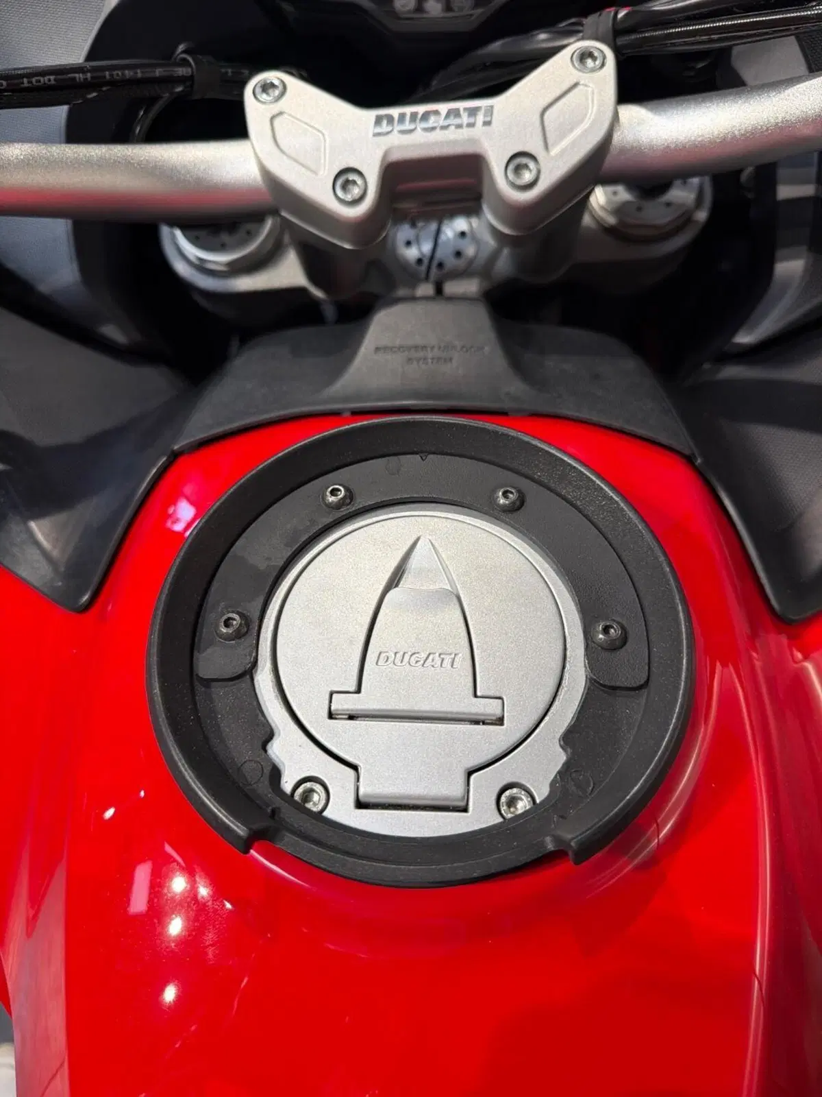 Ducati Multistrada 1200 S (2015 - 17) (19)