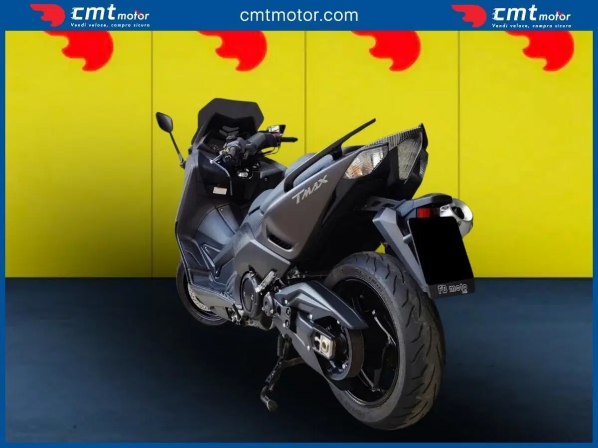 Yamaha T-Max 530 ABS (2015 - 17) (4)