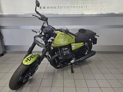 Moto Guzzi V7 Sport (2025 - 26) usata