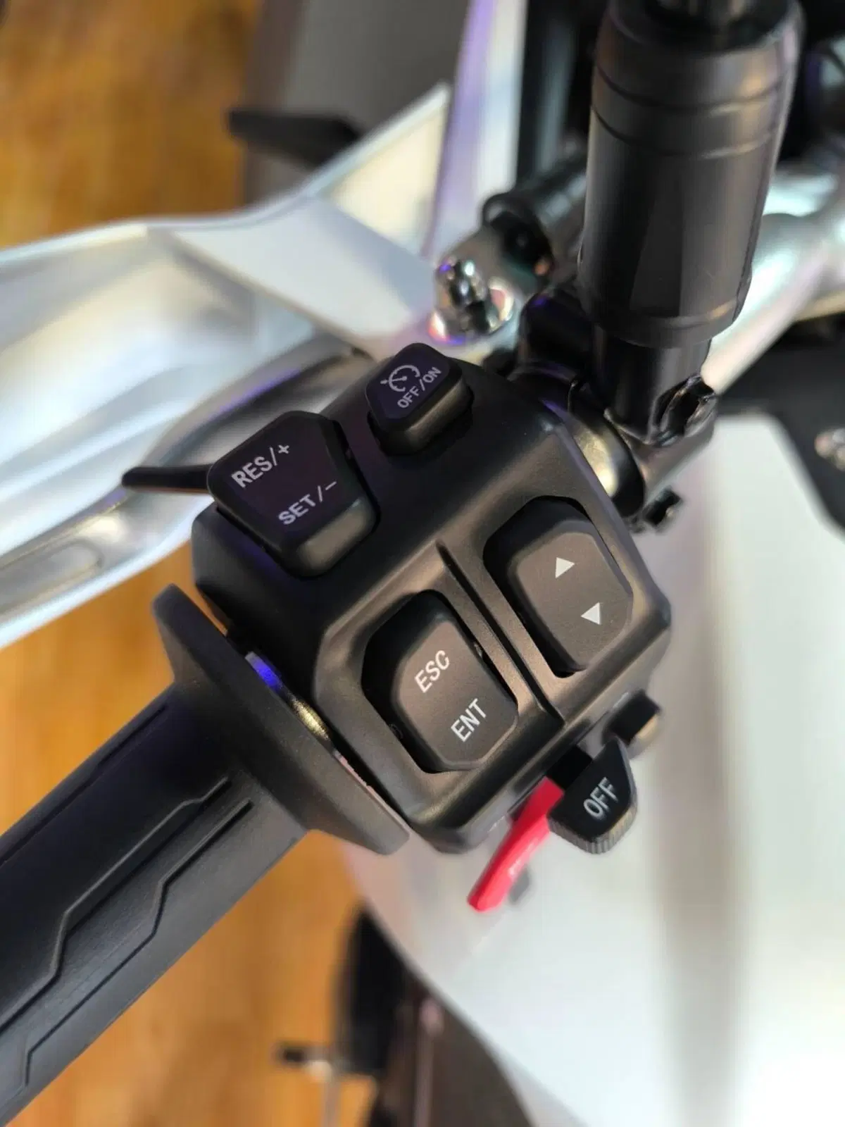 Kove 800X GT Touring (2026) (6)