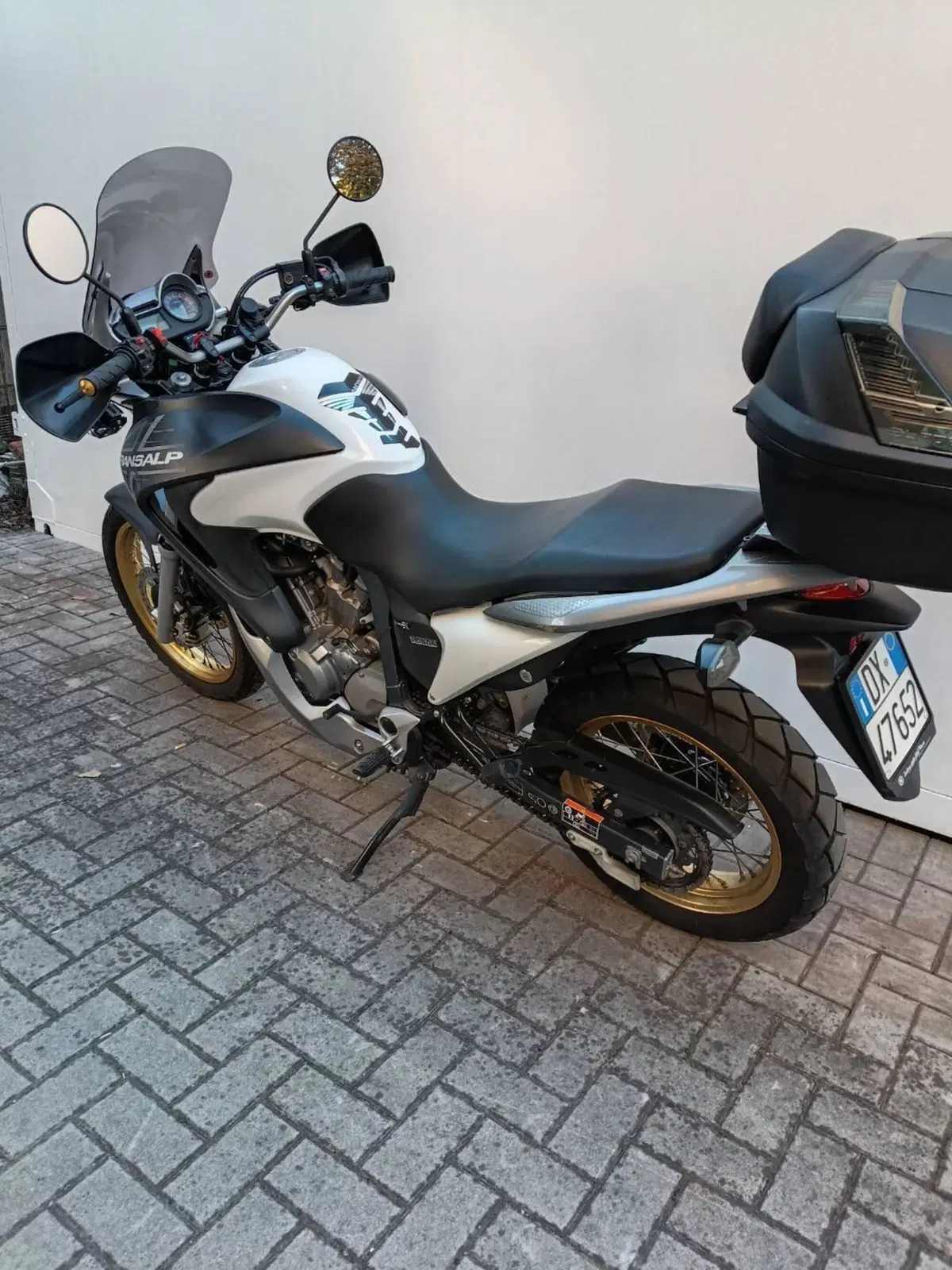 Honda Transalp XL 700 V (2007 - 13) (3)