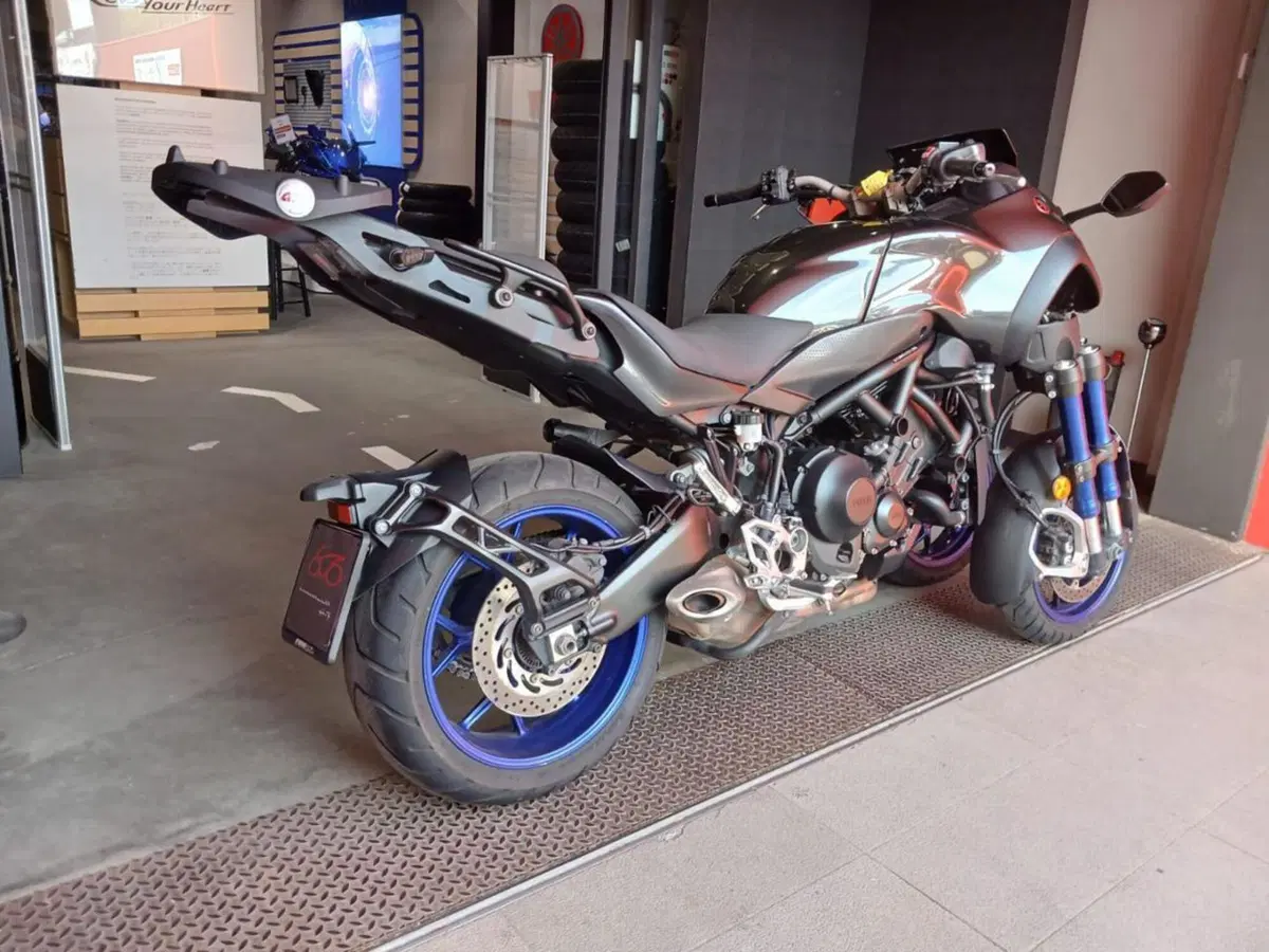 Yamaha Niken 850 (2018 - 20) (4)