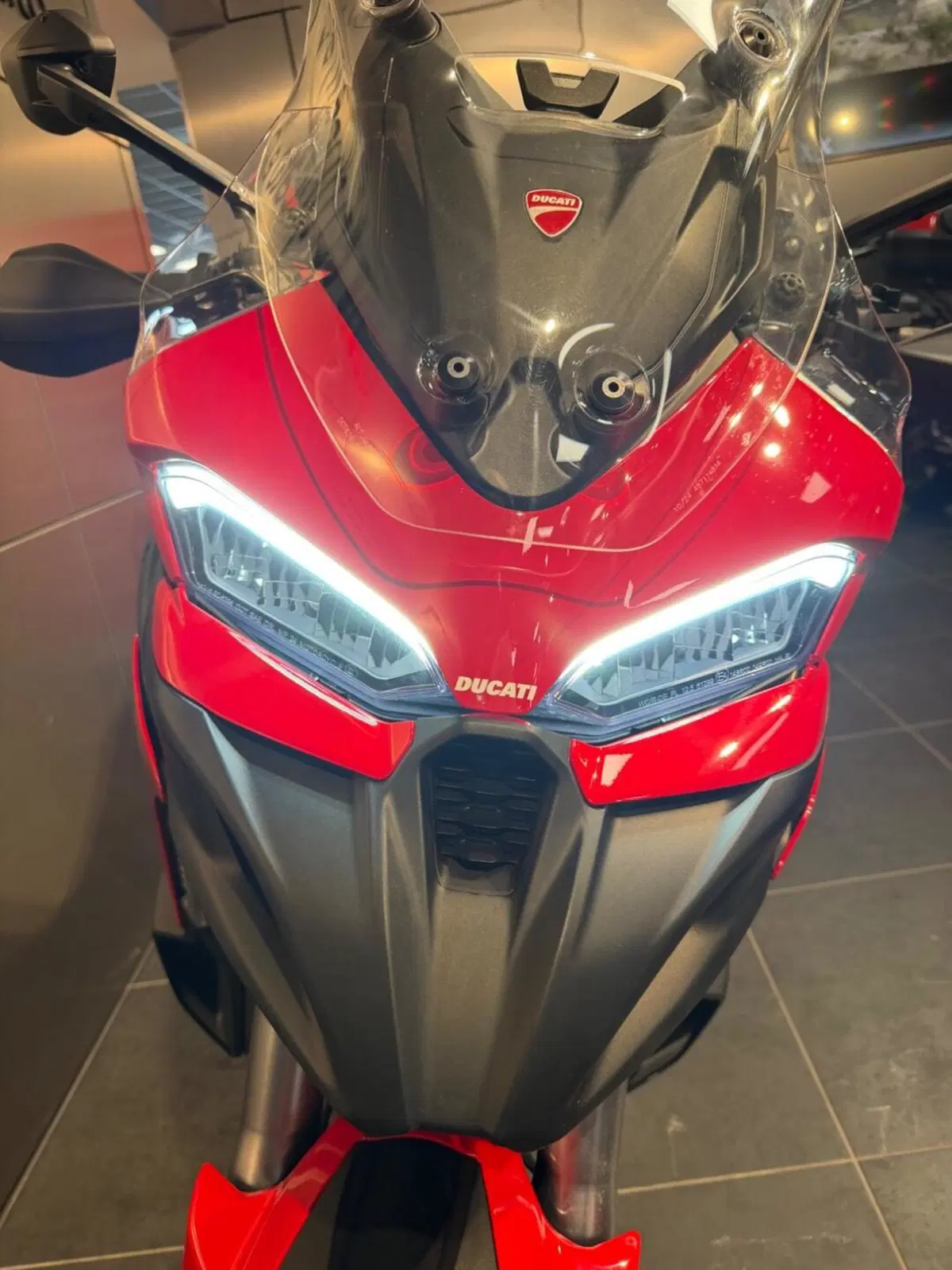 Ducati Multistrada V2 S (2025 - 26) (9)