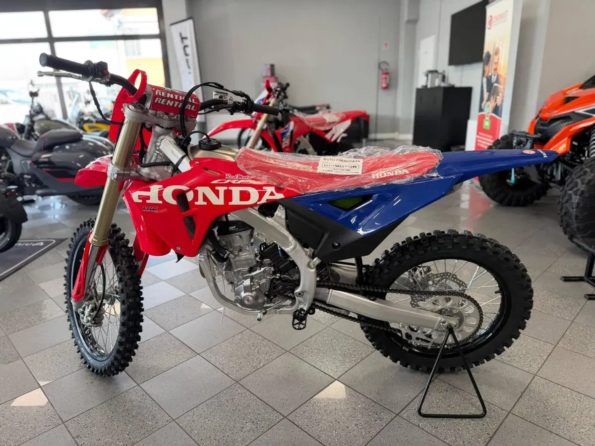 Honda CRF 250R (2027) (5)