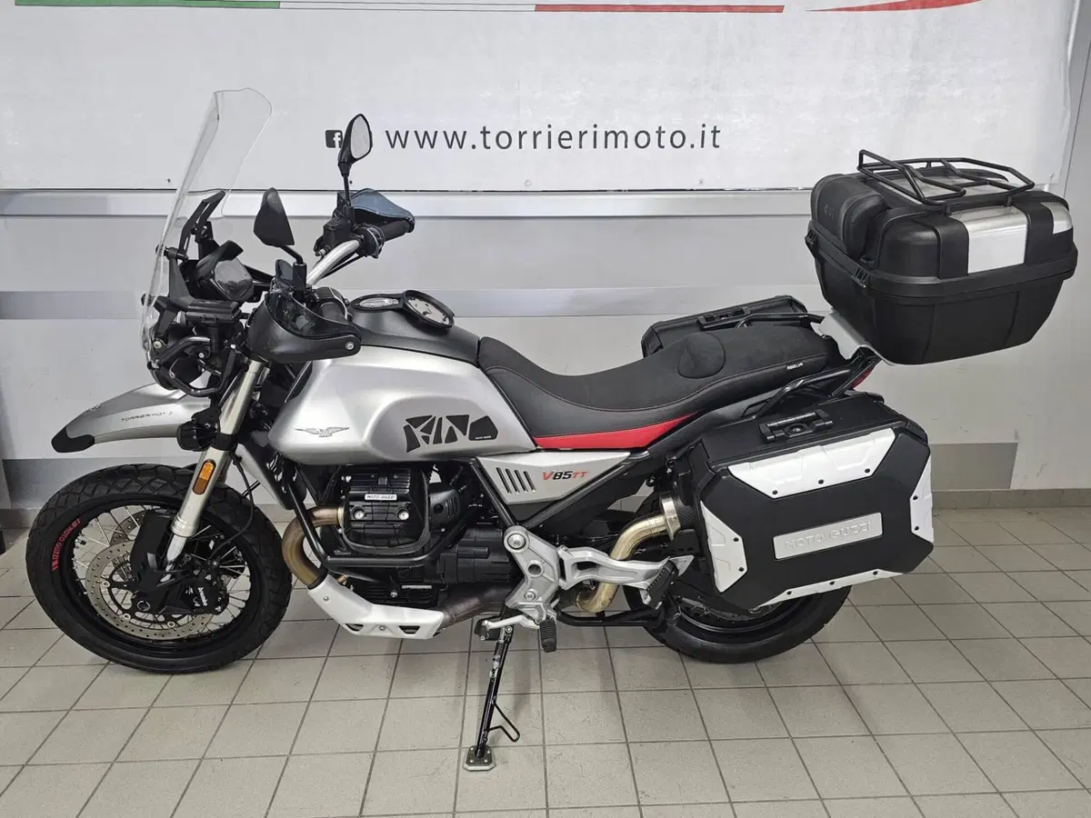 Moto Guzzi V85 TT (2019 - 20) (4)