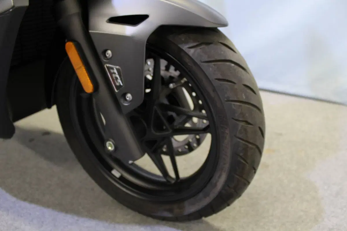 Voge Sfida SR3 (2024 - 26) (6)
