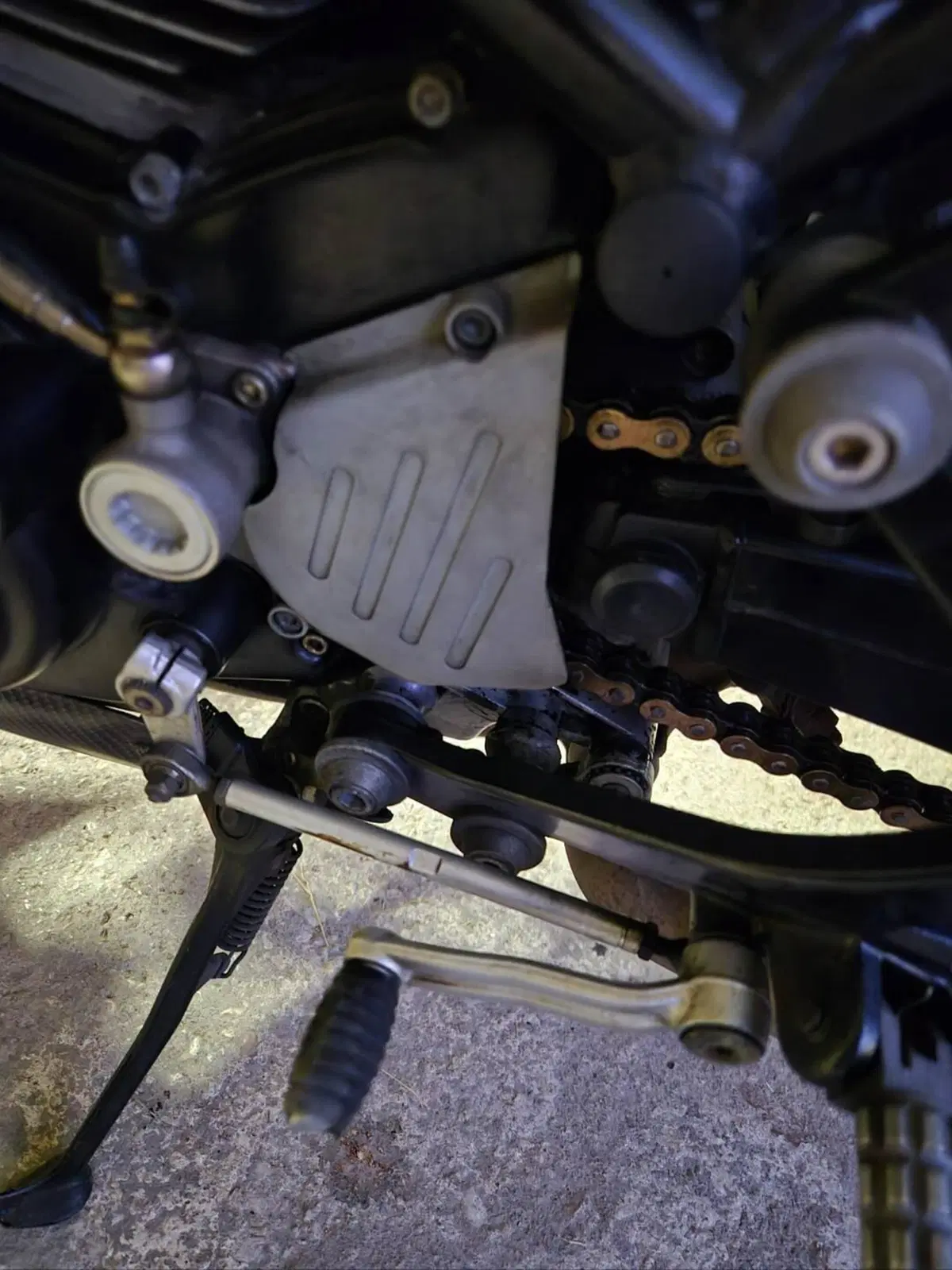 Ducati Monster 620 I.E. Dark (2002) (7)