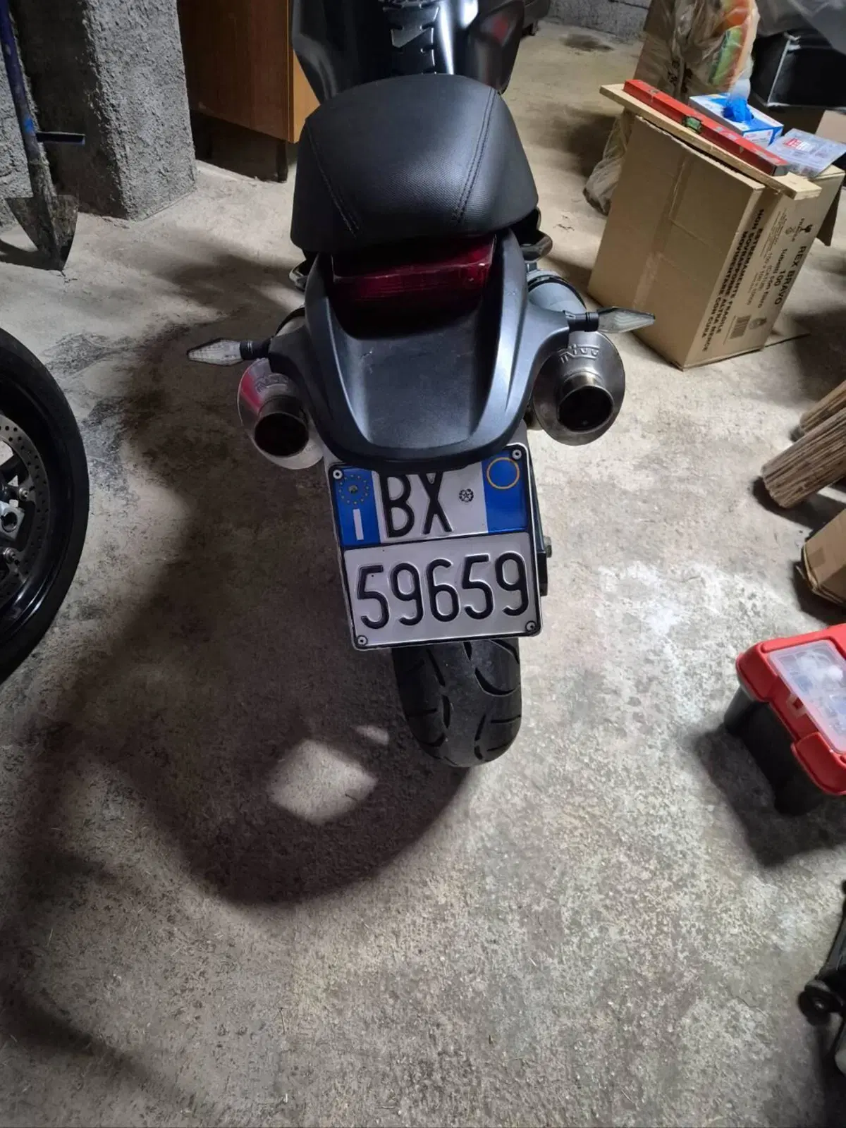 Ducati Monster 620 I.E. Dark (2002) (5)