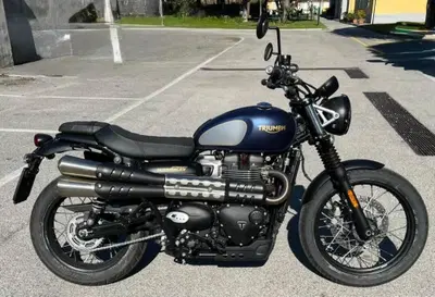 Triumph Street Scrambler 900 Gold Line Edition (2021 - 23) usata