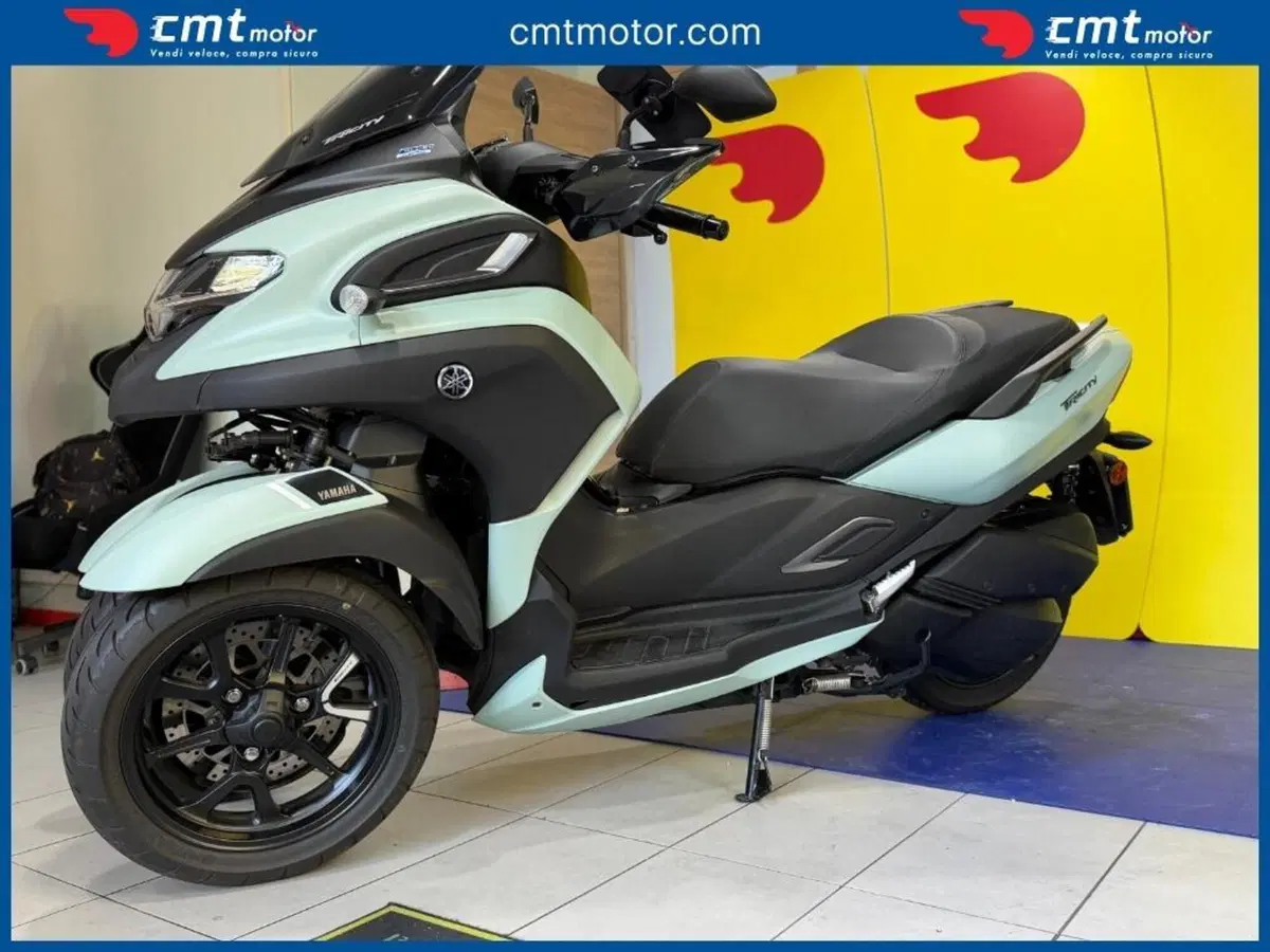Yamaha Tricity 300 (2021 - 24) (6)