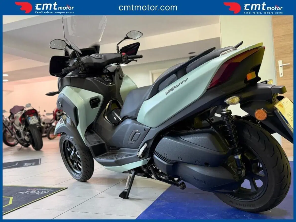 Yamaha Tricity 300 (2021 - 24) (7)